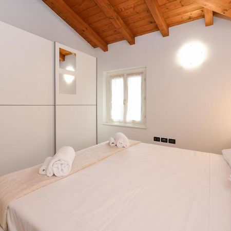 Wendy Apartment- Twobedroom & Pool & Parkprivatefree & Sports Desenzano del Garda Zewnętrze zdjęcie