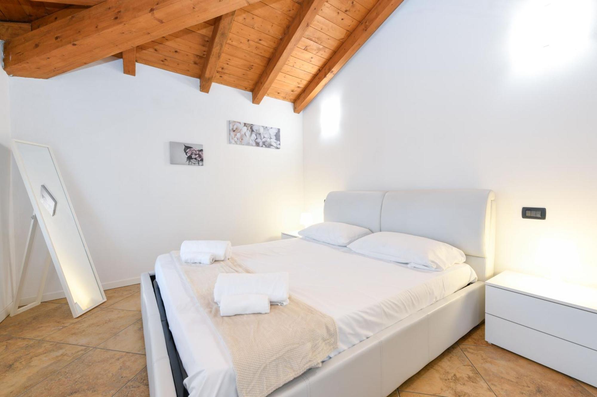 Wendy Apartment- Twobedroom & Pool & Parkprivatefree & Sports Desenzano del Garda Zewnętrze zdjęcie